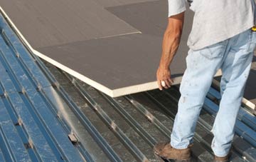 benefits of insulating Pontbren Araeth flat roofing